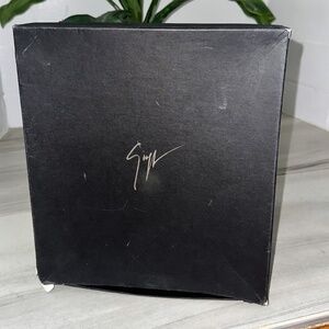 Authentic Giuseppe Zanotti